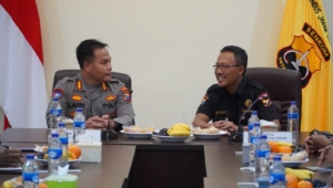 Dirbinmas Polda Jawa Timur bersama Ketua Senkom Mitra Polri Jawa Timur