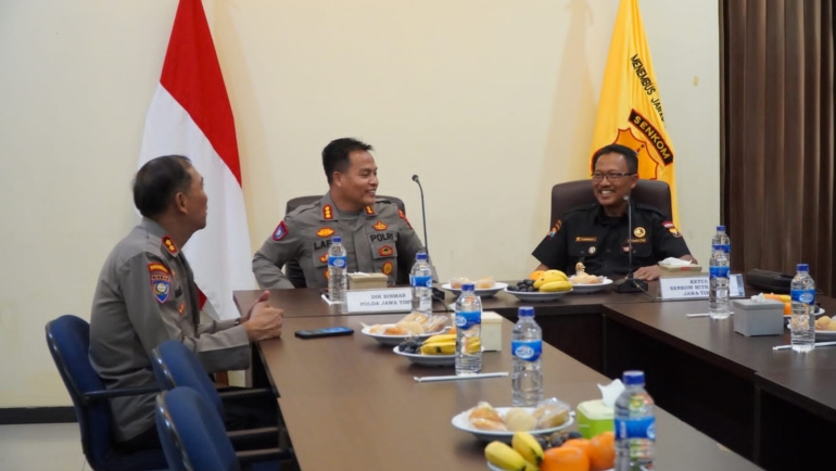 Dirbinmas Polda Jatim Kunjungi Pengprov Senkom Perkuat Sinergi Kamtibmas