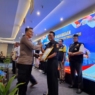 Senkom Mitra Polri Jawa Timur Terima Penghargaan dari Dirbinmas Polda Jatim
