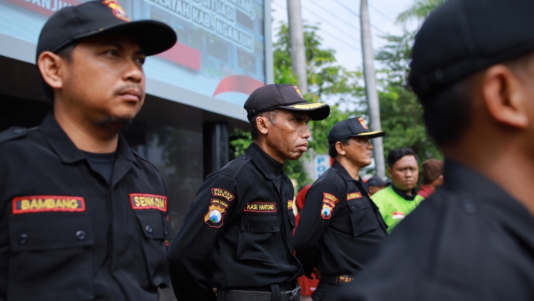 Komitmen_Jaga_Kamtibmas,_Sinergi_Senkom_Ponpes_Al-Ubaidah_dengan_Aparat_dan_Ormas